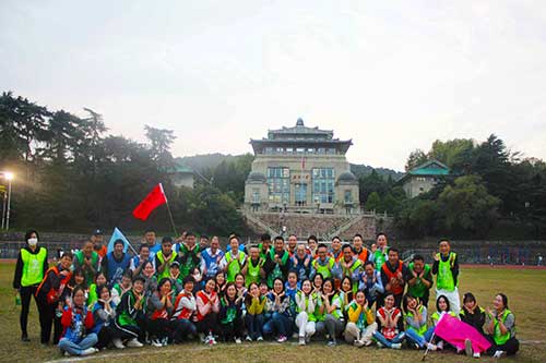 武漢江漢區(qū)工商聯(lián)企業(yè)培訓班團建